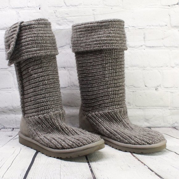 UGG Australia Gray Knitted Buttons Mid-Calf Classic Cardy Boots Size 6 M - Picture 3 of 9
